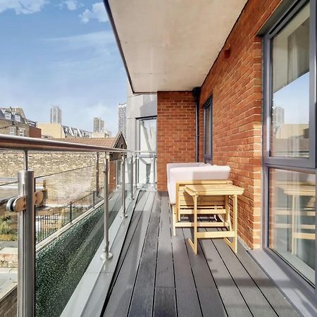 Luxury 2 Bed 2 Bath With Balcony New Build Apartment *South Central London* Экстерьер фото